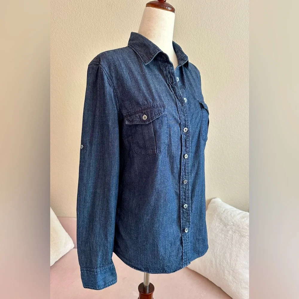 J. Crew Women’s Button Up Dark Wash Blue Denim Shirt Size 4 Cotton Lightweight